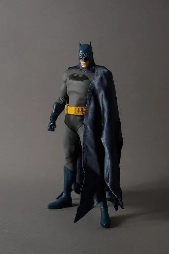 Batman - Real Action Heroes #592 - 1/6 - Batman Hush Version (Medicom Toy)ㅤ – Medicom Toy – ActionFigureBrasil
