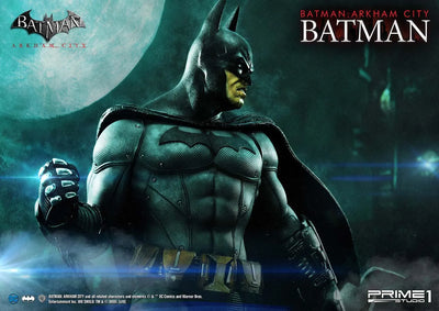 Batman (Regular Version) Batman: Arkham City – Prime1Studio – ActionFigure Brasil