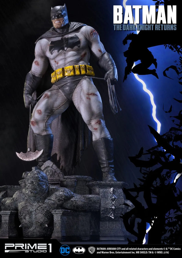 Batman (Regular Version) Batman: Arkham City – Prime1Studio – ActionFigure Brasil