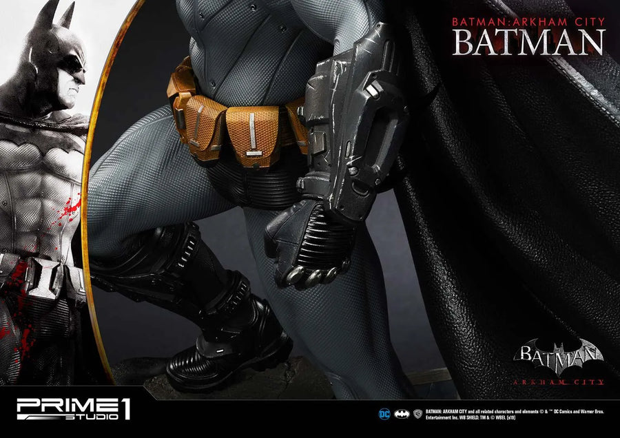 Batman (Regular Version) Batman: Arkham City – Prime1Studio – ActionFigure Brasil