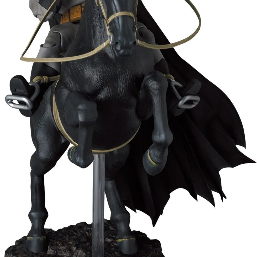 Batman: The Dark Knight Returns - Batman - Mafex (No.205) - & Horse (Medicom Toy)ㅤ – Medicom Toy – ActionFigureBrasil
