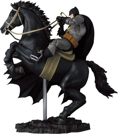 Batman: The Dark Knight Returns - Batman - Mafex (No.205) - & Horse (Medicom Toy)ㅤ – Medicom Toy – ActionFigureBrasil — close