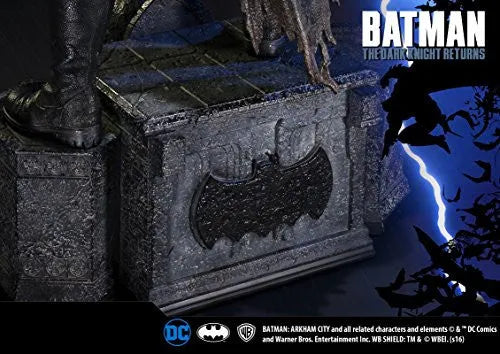 Batman: The Dark Knight Returns - Batman - Museum Masterline Series MMDC-17 - 1/3 (Prime 1 Studio)ㅤ – Prime 1 Studio – ActionFigureBrasil