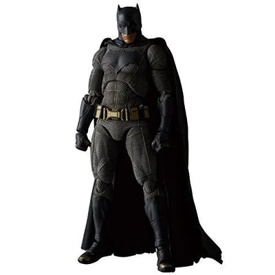 Batman v Superman: Dawn of Justice - Batman - Mafex No.017 (Medicom Toy)ㅤ – Medicom Toy – ActionFigureBrasil — com base expositora