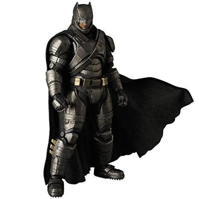 Batman v Superman: Dawn of Justice - Batman - Mafex No.023 - Armored (Medicom Toy)ㅤ – Medicom Toy – ActionFigureBrasil — iluminação de estúdio
