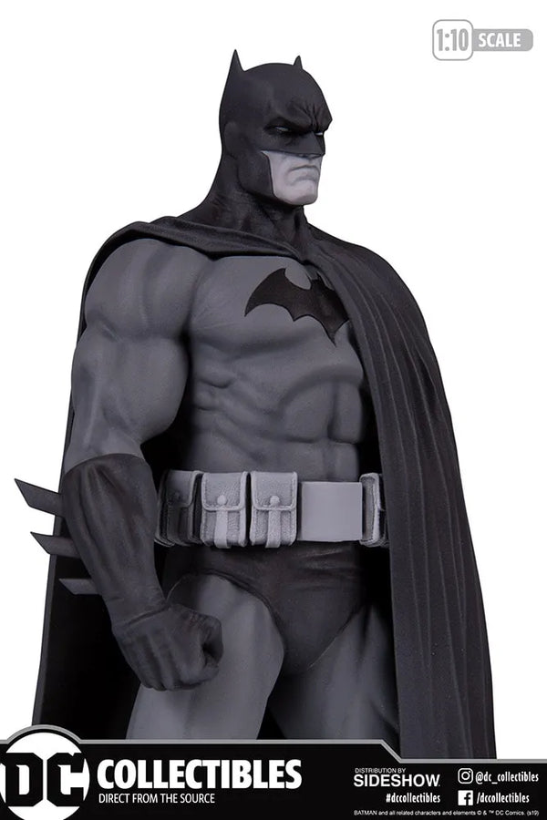 Batman (Version 3) - LIMITED EDITION: 5000 – DC Direct – ActionFigure Brasil