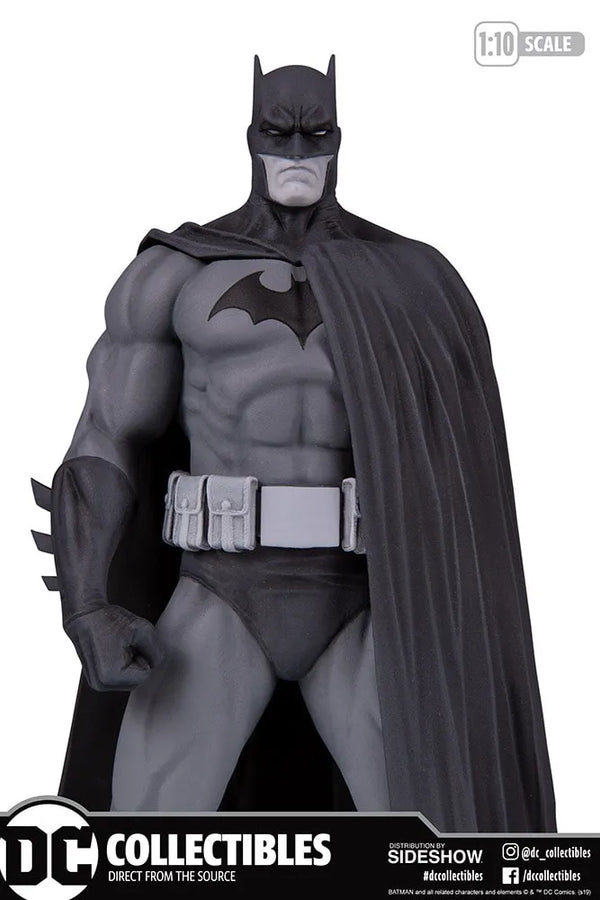 Batman (Version 3) - LIMITED EDITION: 5000 – DC Direct – ActionFigure Brasil