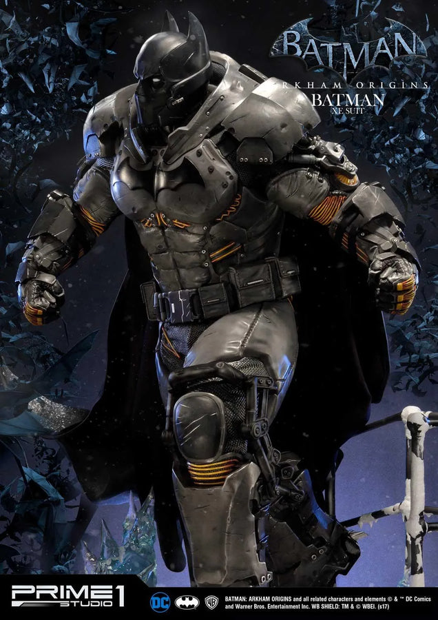 Batman (XE Suit Edition) Batman: Arkham Origins – Prime1Studio – ActionFigure Brasil