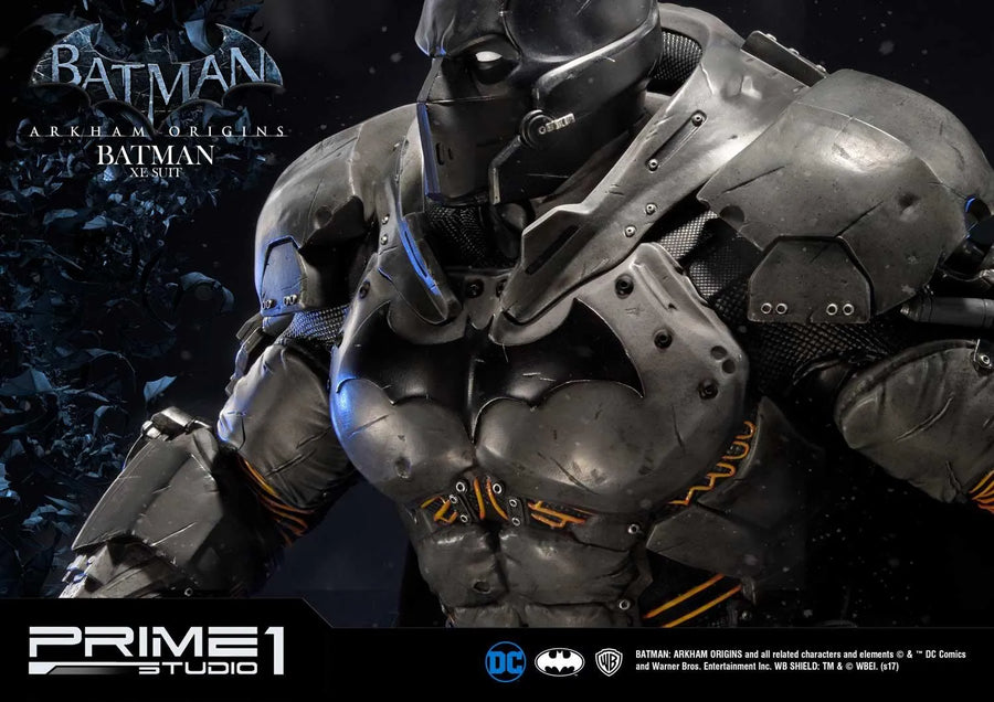 Batman (XE Suit Edition) Batman: Arkham Origins – Prime1Studio – ActionFigure Brasil