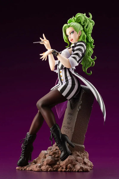 Beetlejuice - Bishoujo Statue - Horror Bishoujo - 1/7 - 2025 Re-release (Kotobukiya)ㅤ – Kotobukiya – ActionFigureBrasil — ambientada