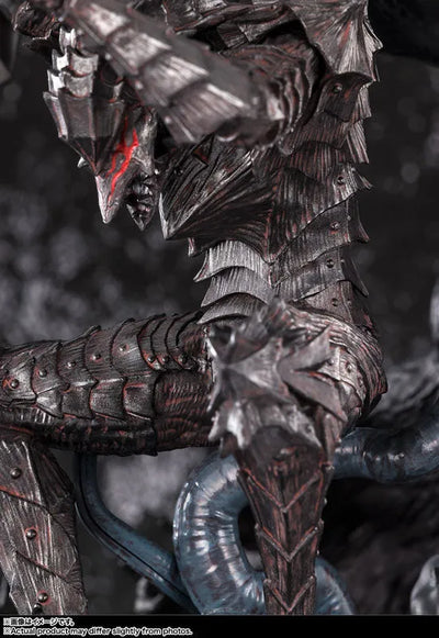 Berserk - Guts - Figuarts ZERO - Figuarts Zero Touche Metallique - Berserker Armor (Bandai Spirits)ㅤ – Bandai Spirits – ActionFigureBrasil — com base expositora
