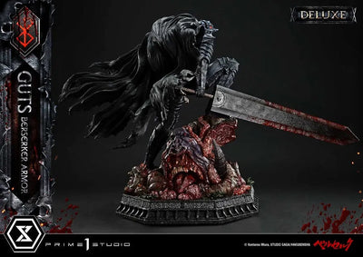 Berserk - Guts - Ultimate Premium Masterline - 1/4 - Berserker Armor, Grunbeld VS Guts, DX Version (Prime 1 Studio)ㅤ – Prime 1 Studio – ActionFigureBrasil — close