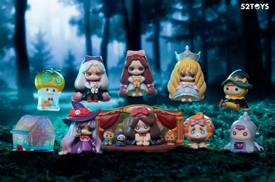 BLINDBOX - LILITH - Costume Ball Series (52TOYS)ㅤ – 52TOYS – ActionFigureBrasil — ângulo diferente