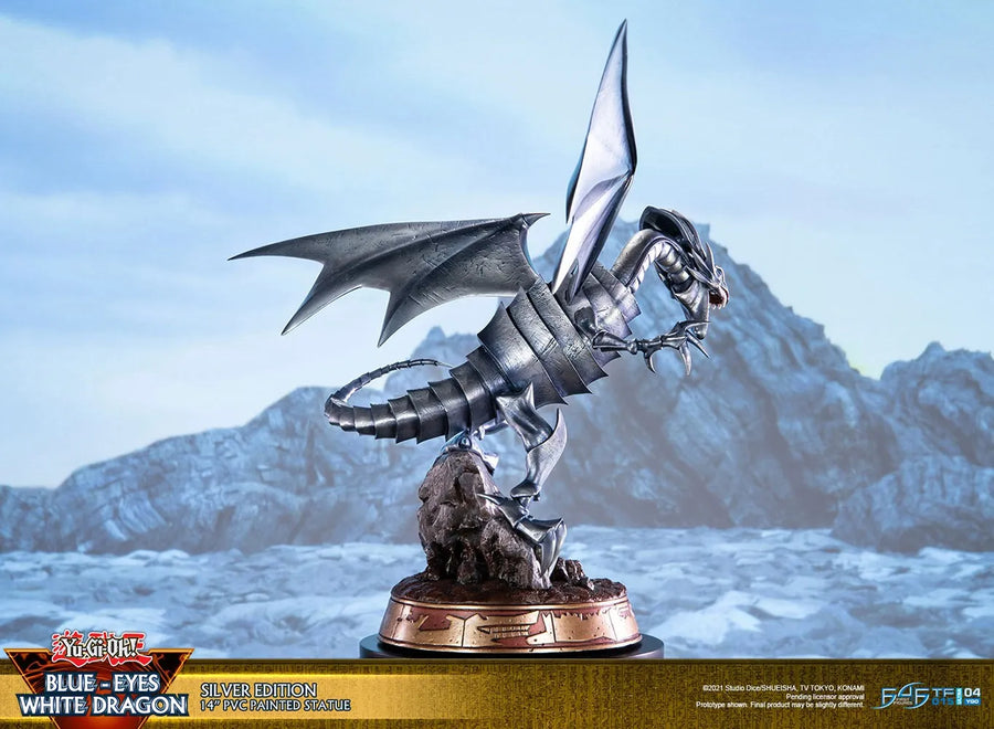 Blue-Eyes White Dragon (Silver Variant) (Silver) – First 4 Figures – ActionFigure Brasil