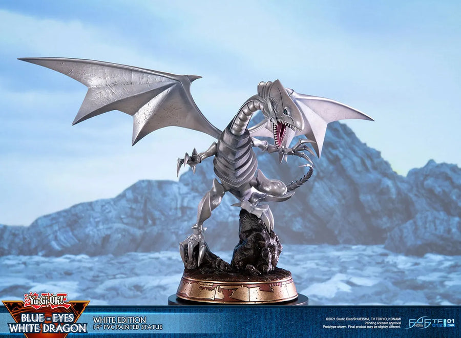 Blue-Eyes White Dragon (White Variant) (White) – First 4 Figures – ActionFigure Brasil