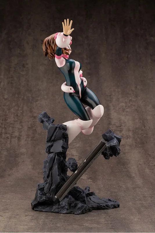 Boku no Hero Academia - Uraraka Ochaco - ARTFX J - Ver.2 (Kotobukiya)ㅤ – Takara Tomy – ActionFigureBrasil