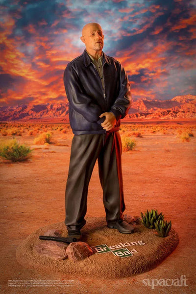 Breaking Bad - Mike Ehrmantraut 1/4 Statueㅤ – supacraft – ActionFigureBrasil — iluminação de estúdio
