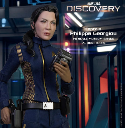 Captain Georgiou – EXO-6 – ActionFigure Brasil — com base expositora