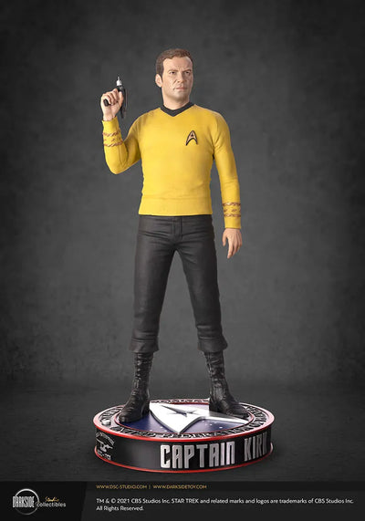 Captain James T. Kirk - LIMITED EDITION: 150 – DarkSide Collectibles Studio – ActionFigure Brasil — ângulo diferente