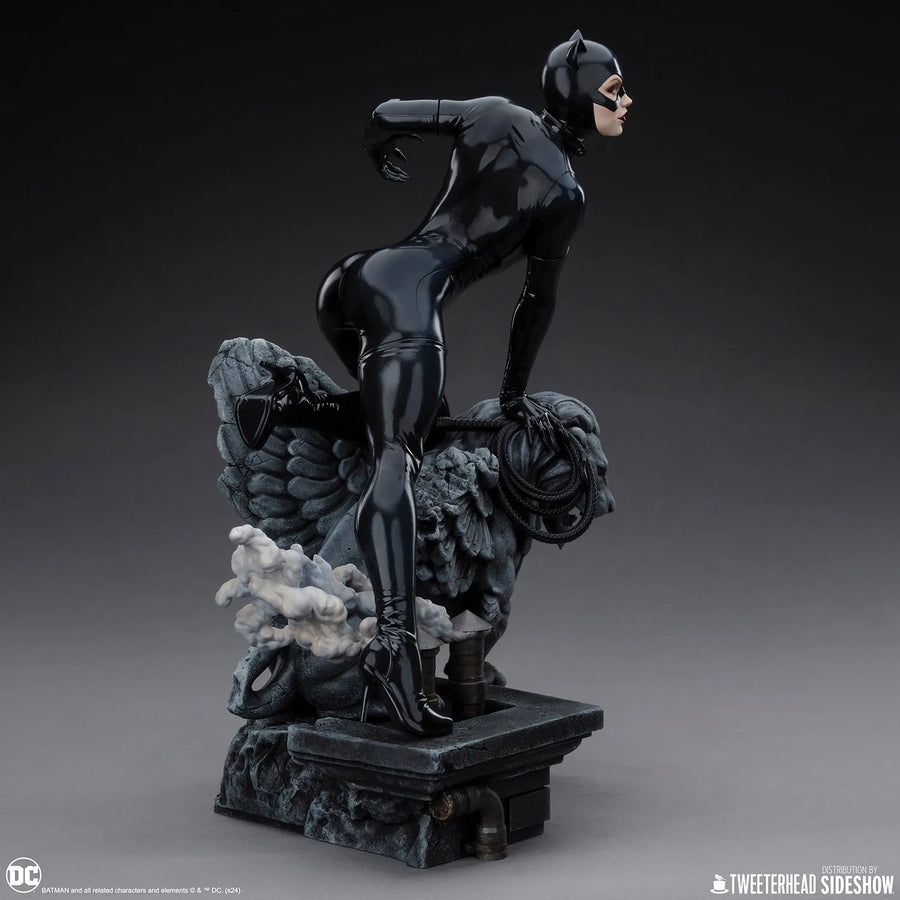 Catwoman - LIMITED EDITION: 150 (Sixth Scale) – Tweeterhead – ActionFigure Brasil