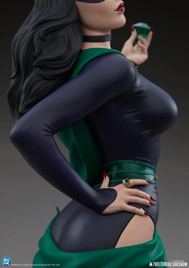 Catwoman - LIMITED EDITION: TBD – Tweeterhead – ActionFigure Brasil