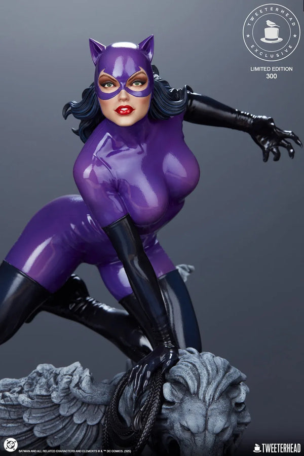 Catwoman (Purple Edition) - LIMITED EDITION: 150 (Variant - Sixth Scale) – Tweeterhead – ActionFigure Brasil