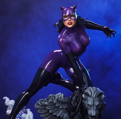 Catwoman (Purple Edition) - LIMITED EDITION: 150 (Variant - Sixth Scale) – Tweeterhead – ActionFigure Brasil — ângulo diferente