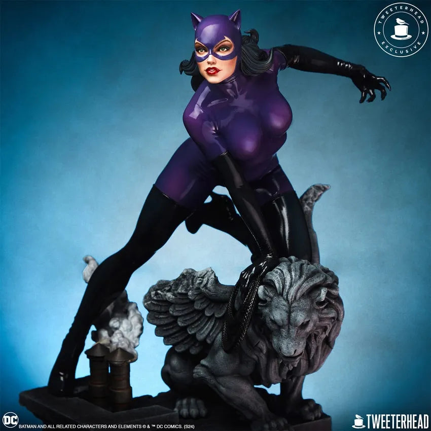 Catwoman (Purple Edition) - LIMITED EDITION: 150 (Variant - Sixth Scale) – Tweeterhead – ActionFigure Brasil