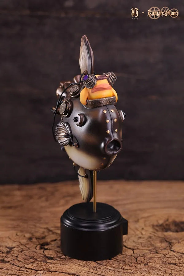 Chick & Flying Sunfish - LIMITED EDITION: 300 – Manas SUM – ActionFigure Brasil