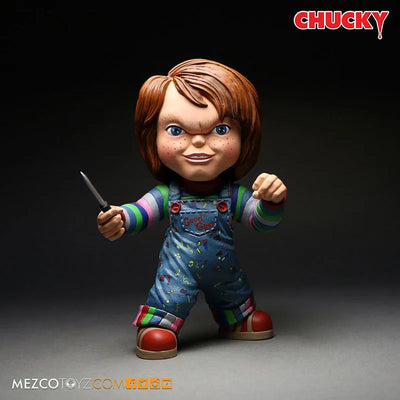 Child's Play Stylized Roto Figure Good Guy Chuckyㅤ – Mezco – ActionFigureBrasil