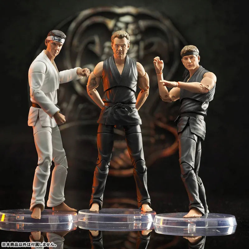 Cobra Kai / DLX Action Figure: Set of 3ㅤ – Diamond Select Toys – ActionFigureBrasil