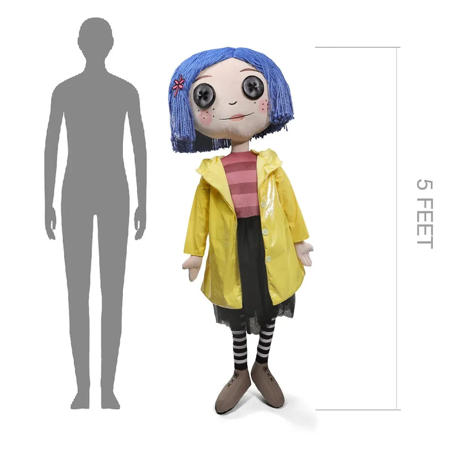 Coraline with Button Eyes Life-Size Plush – Kidrobot – ActionFigure Brasil