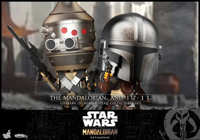 CosBaby "The Mandalorian " [Size S] Mandalorian & IG-11 (2 Figures Set)ㅤ – Hot Toys – ActionFigureBrasil — ângulo diferente