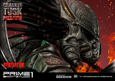 Cracked Tusk Predator - LIMITED EDITION: 300 (Exclusive) – Prime 1 Studio – ActionFigure Brasil — close