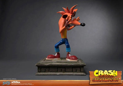 Crash Bandicoot - Crash Bandicoot Statue(Provisional Pre-order)ㅤ – First 4 Figures – ActionFigureBrasil — ângulo diferente