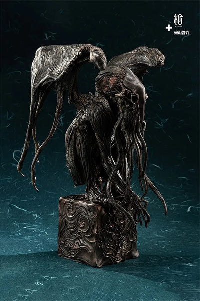 Cthulhu - LIMITED EDITION: 150 – Manas SUM – ActionFigure Brasil — ângulo diferente