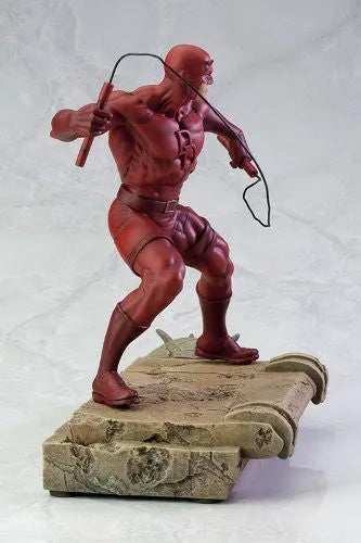 Daredevil - Fine Art Statue - 1/6 (Kotobukiya)ㅤ – Kotobukiya – ActionFigureBrasil — com base expositora