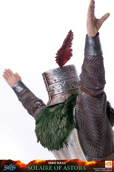 DARK SOULS - Solaire of Astora Statueㅤ – First 4 Figures – ActionFigureBrasil — close