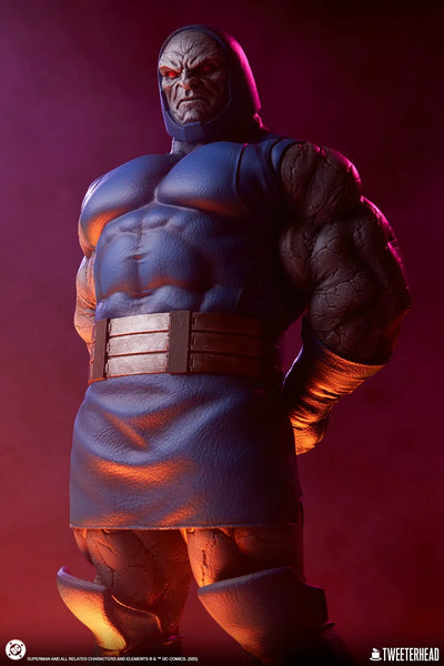 Darkseid - LIMITED EDITION: TBD – Tweeterhead – ActionFigure Brasil — ângulo diferente