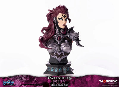 Darksiders - Fury - Grand Scale Bust (First 4 Figures)ㅤ – First 4 Figures – ActionFigureBrasil — ângulo diferente