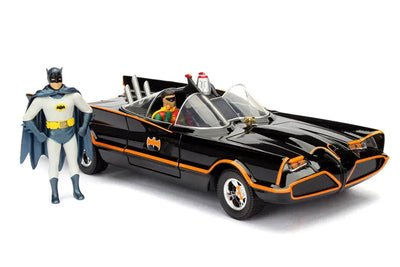 "DC Comics" 1/24 Diecast Vehicle Batmobile & Batman & Robin "Batman 1966 TV Series"ㅤ – Jada Toys – ActionFigureBrasil — com base expositora