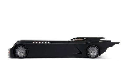 "DC Comics" 1/24 Scale, Diecast Vehicle Batmobile & Batman [Anime "Batman: The Animated Series"]ㅤ – Jada Toys – ActionFigureBrasil — close