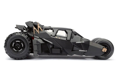 "DC Comics" 1/24 Scale, Diecast Vehicle Batmobile & Batman [Movie "Dark Knight"]ㅤ – Jada Toys – ActionFigureBrasil — ambientada
