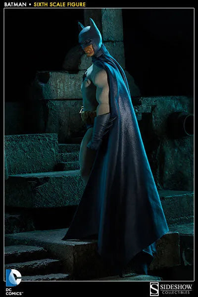 DC Comics 1/6 Scale Figure - SideShow Sixth Scale Batmanㅤ – Sideshow Collectibles – ActionFigureBrasil