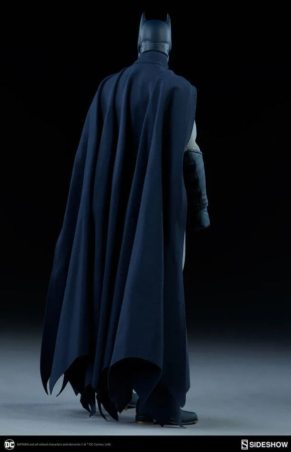 DC Comics - 1/6 Scale Figure: SideShow Sixth Scale Batman (Version 2)(Provisional Pre-order)ㅤ – Sideshow Collectibles – ActionFigureBrasil