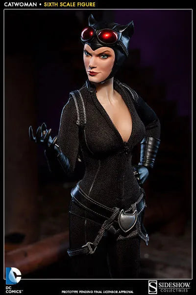 DC Comics 1/6 Scale Figure SideShow Sixth Scale - Catwomanㅤ – Sideshow Collectibles – ActionFigureBrasil