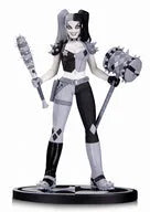 "DC Comics" Black & White - Harley Quinn By Amanda Connerㅤ – DC Collectibles – ActionFigureBrasil