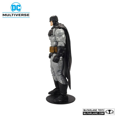 DC Comics - DC Multiverse: 7 Inch Action Figure - #100 Batman [Comic / The Dark Knight Returns]ㅤ – McFarlane Toys – ActionFigureBrasil — com base expositora
