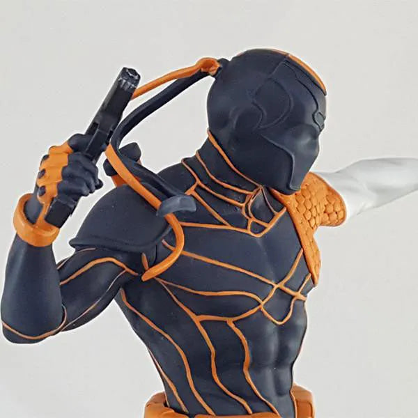 DC Comics - Preview Limited Reverse Deathstroke Statueㅤ – Icon Heroes – ActionFigureBrasil