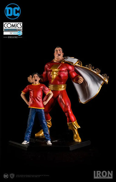 DC Comics - Shazam & Billy Batson 1/10 Art Scale Statueㅤ – Iron Studios – ActionFigureBrasil